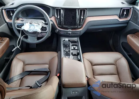2023 Volvo Xc60 Plus из США, поврежденный, VIN YV4L12RW0P1374266
